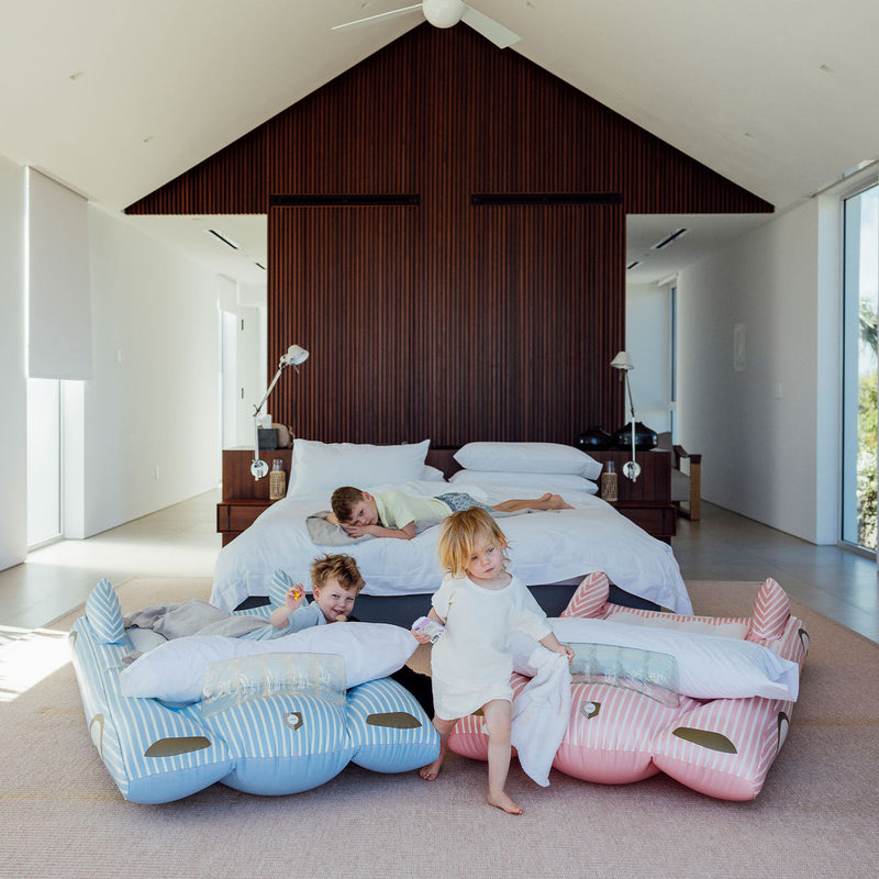 FUNBOY Convertible Blow Up Bed