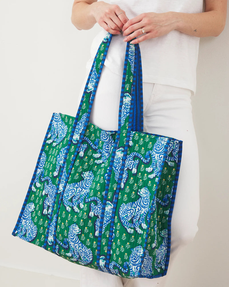 The Traveler Tote
