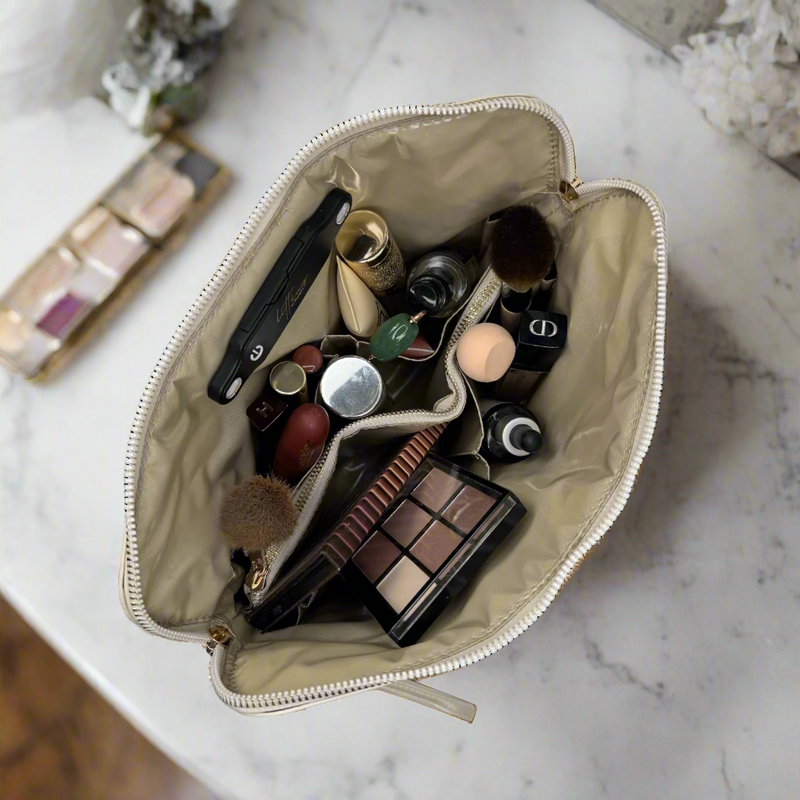 PurseN Getaway Litt Make-Up Case