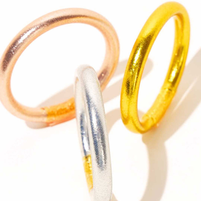 Tzubbie All Weather Bangle- Gold