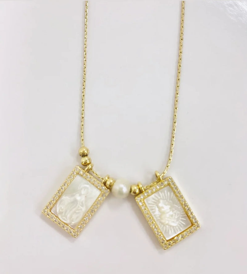 Coastal Grit Mother of Pearl Scapula