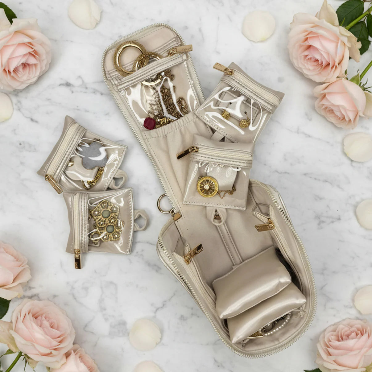 PurseN  Train Jewlery Case